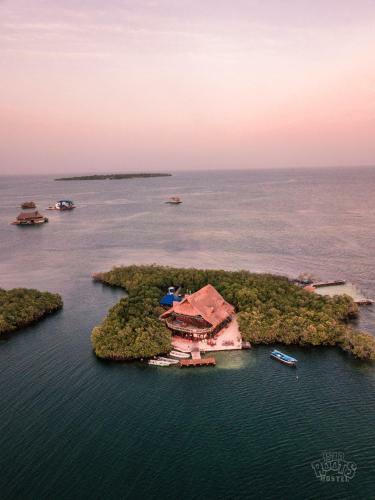Isla Roots Hostel