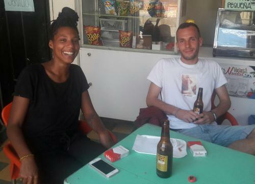 Albergue Atrapasue�os Hostal & Caf�