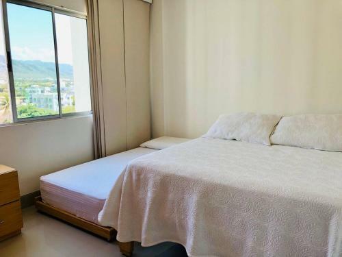 Apartamento Bello Horizonte / Vista Al Mar / Edificio Nuevo