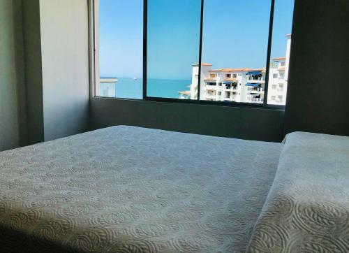 Apartamento Bello Horizonte / Vista Al Mar / Edificio Nuevo