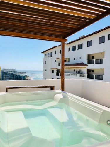 Apartamento Bello Horizonte / Vista Al Mar / Edificio Nuevo