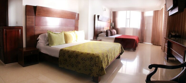 Hotel Torre Mar