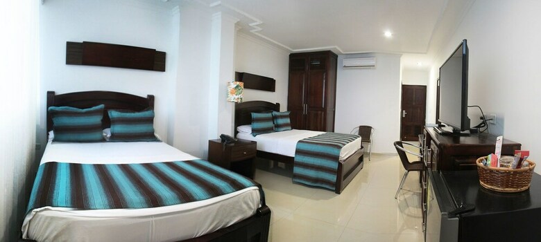 Hotel Torre Mar