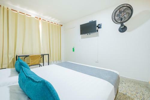 Hostal Casa De Pinos Hotel