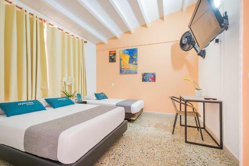 Hostal Casa De Pinos Hotel