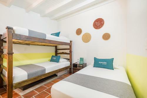Hostal Casa De Pinos Hotel