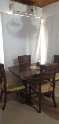 Albergue Hotel Maxi