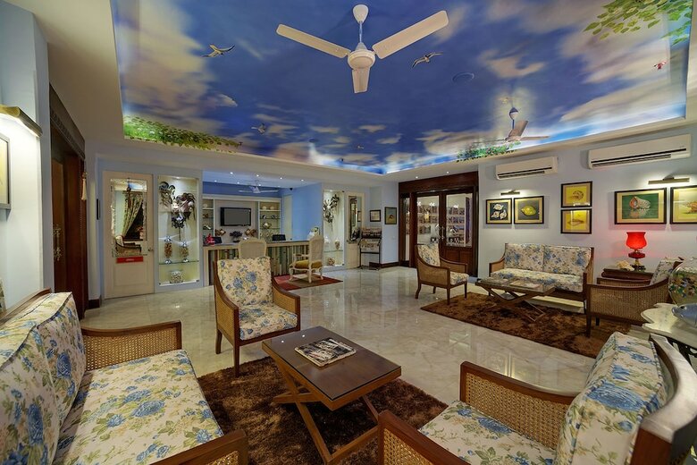 Hotel Mayfair Palm Beach Resort