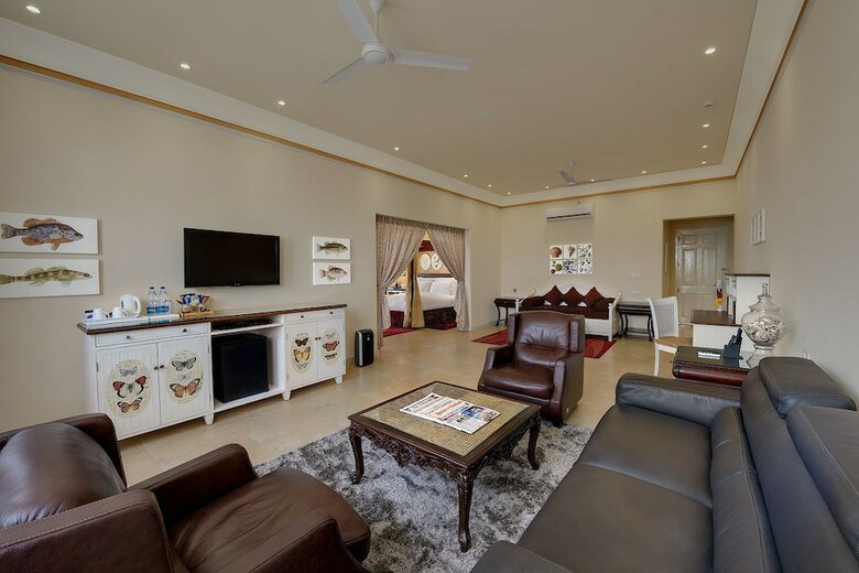 Hotel Mayfair Palm Beach Resort
