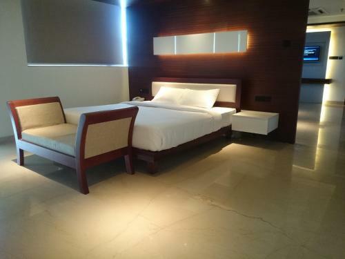 Diana Heights Luxury Hotel