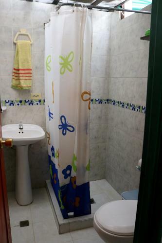 Bed & Breakfast Alojamiento Dentro De Vivienda C�lida.
