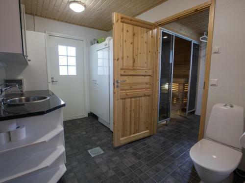 Holiday Home Pihkala 2