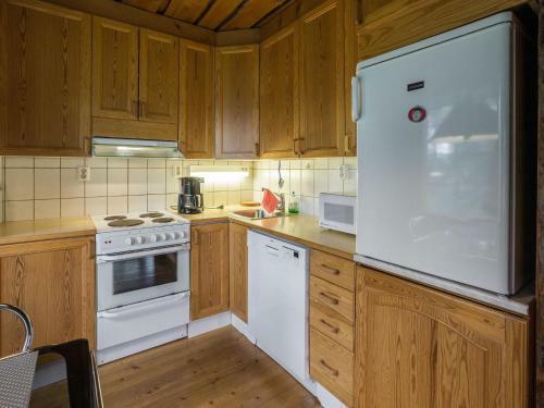 Holiday Home Maahismajat 4