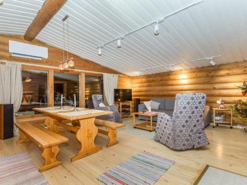 Holiday Home Pohosniemi
