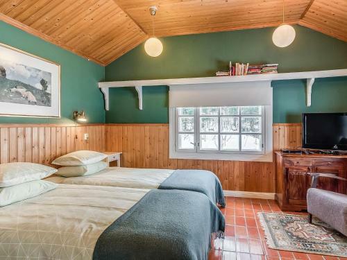 Holiday Home Peukaloinen