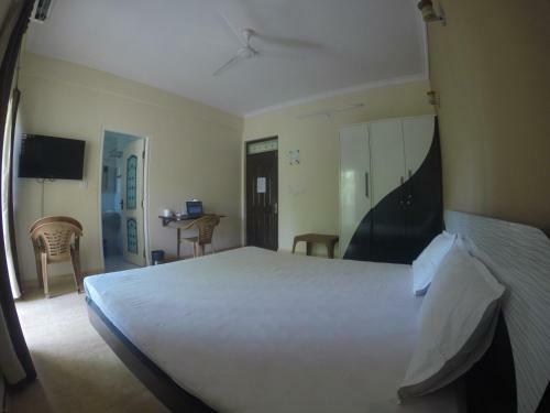 Ocean Crest Hotel