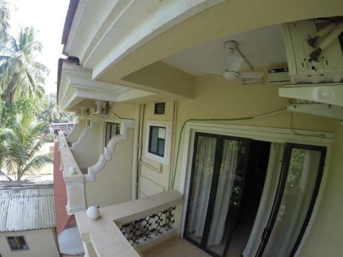 Ocean Crest Hotel