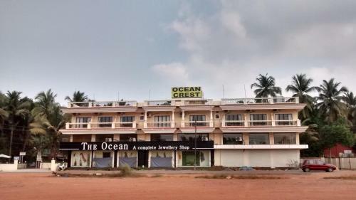 Ocean Crest Hotel