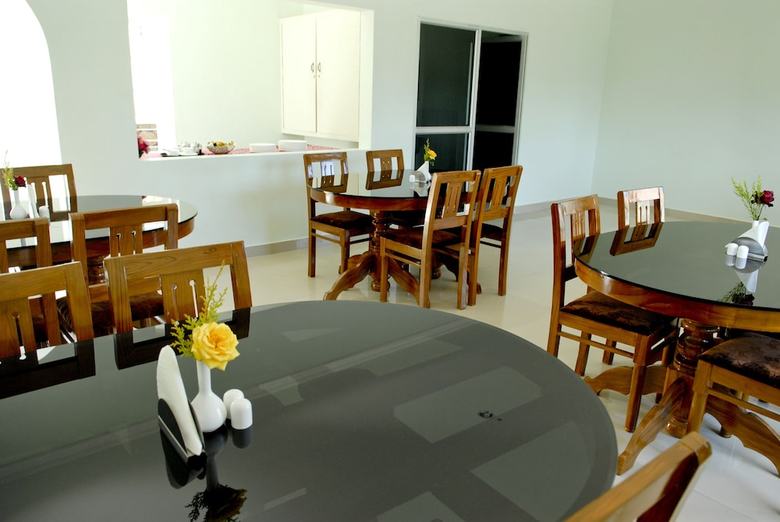 Hotel Holiday Heaven Munnar