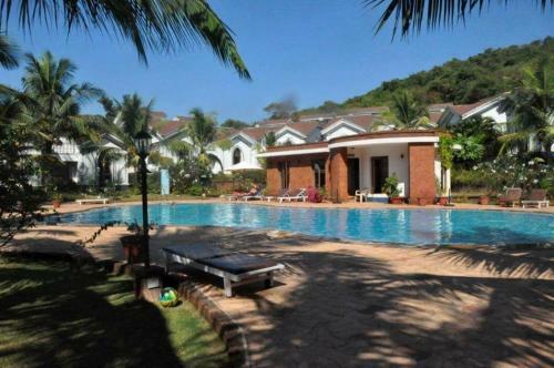 Apartamento Surya Suites @ Riviera Foothills