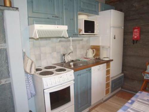Holiday Home Pajalan Honka