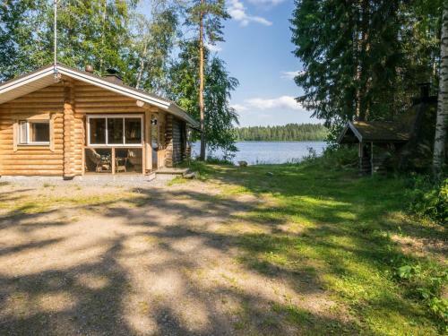 Holiday Home Lemmenmaja