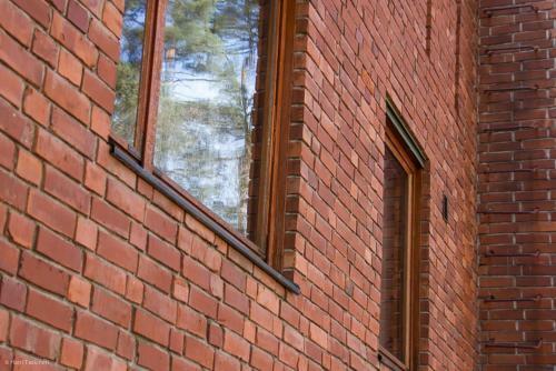 Hostal S�yn�tsalo Town Hall Guestroom