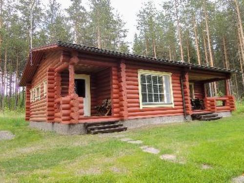 Holiday Home Piilopirtti
