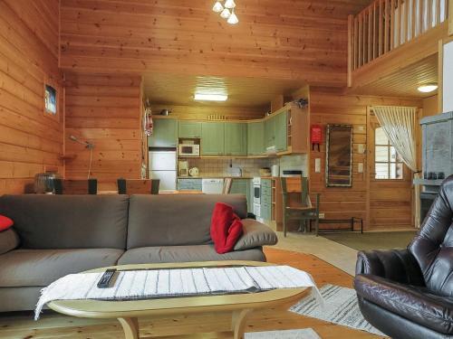Holiday Home Kev�truska B