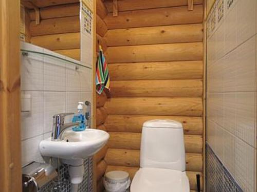 Holiday Home Rakkapirtti