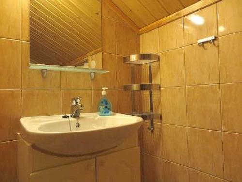 Holiday Home Nuottiukko
