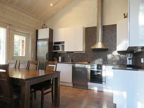 Holiday Home Atrin Suvanto B