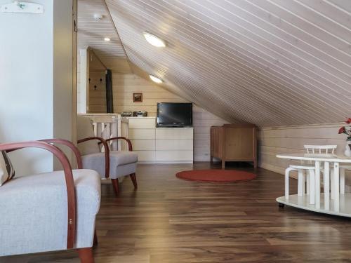 Holiday Home Aihki A