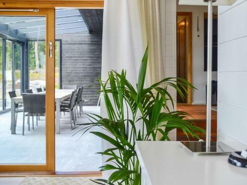 Holiday Home Villa Sundsvedja