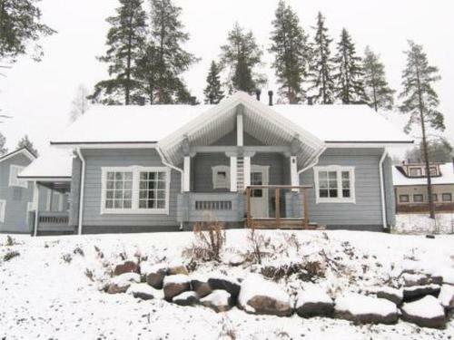 Holiday Home Lumikellomaa