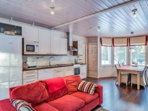Holiday Home Vuosselinhovi A