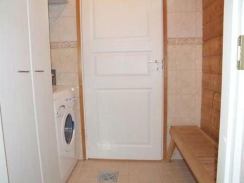 Holiday Home Rukan Taikavuosseli 10 A