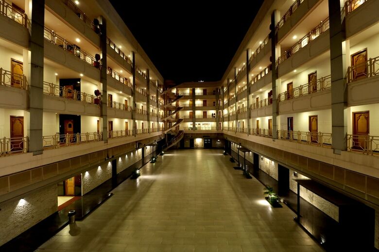 Hotel Aurangabad Gymkhana Club