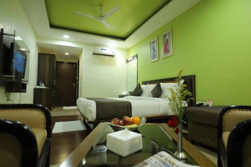Hotel Krushnai Resort
