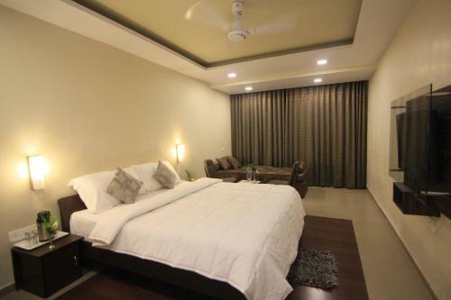 Hotel Krushnai Resort