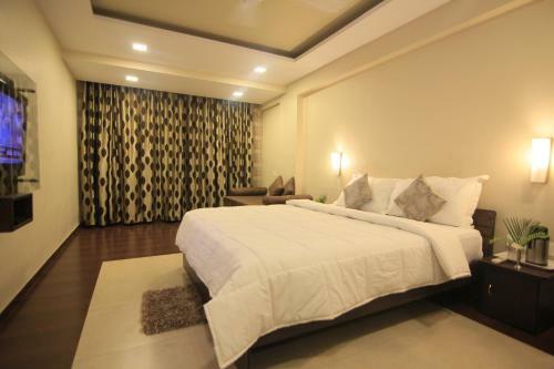 Hotel Krushnai Resort