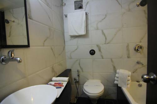 Hotel Krushnai Resort