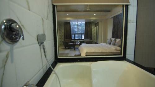 Hotel Krushnai Resort