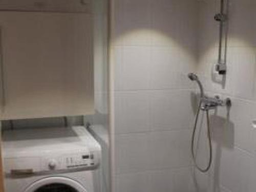 Holiday Home Karhunvartijan Kartano B6