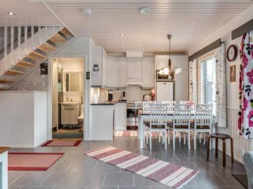 Holiday Home Kes�rinne 1