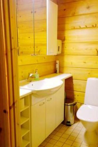 Holiday Home Rukaherttua