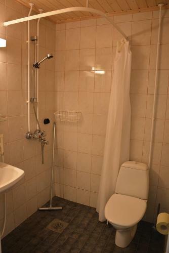Hostal Folkiacenter G�sthem - Vieraskoti - Guesthouse