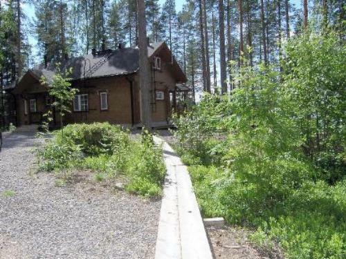 Holiday Home Puolukka
