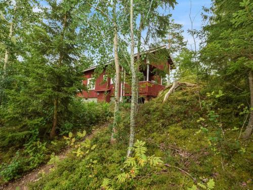 Holiday Home Isokoskelo 5