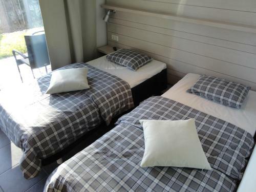 Bed & Breakfast Varjola Holiday Center
